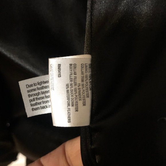 Calvin Klein Packable Puffer Jacket - Picture 9 of 10